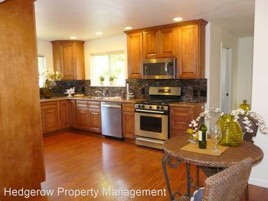 Main picture of 4 Montecito Blvd