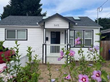 Main picture of 5415 SE 86th Ave