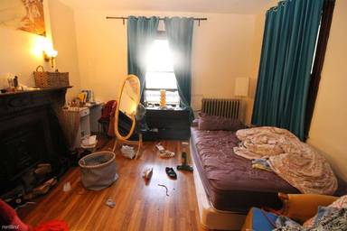 Main picture of 20 Dustin St