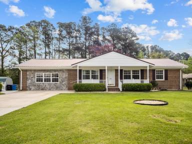 Main picture of 602 Oakwood Ave