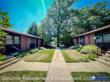 Main picture of 2424 S 18th St