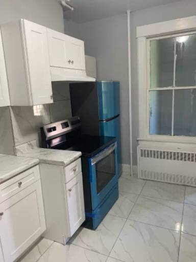 Main picture of 99 Ash St