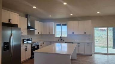 Main picture of 7791 Stonecrest Rd NE