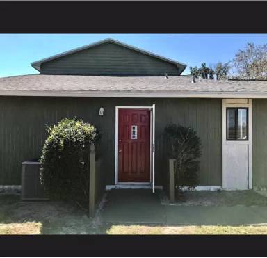 Main picture of 38 Log Pl