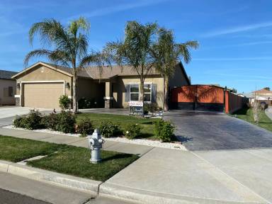 Main picture of 341 San Jeronimo St