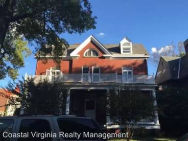 Main picture of 324 Colonial Ave