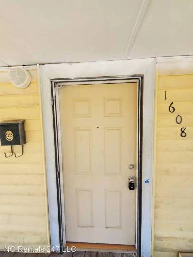 Main picture of 1608 Hardie St