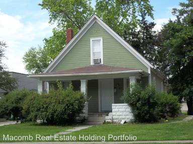 Main picture of 808 W Calhoun St