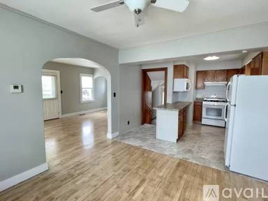 Main picture of 420 9th St N