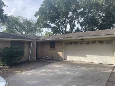 Main picture of 11125 Forest Hill Ln