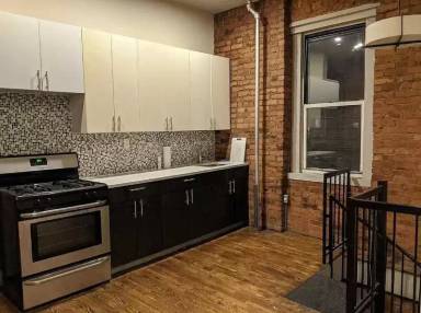 Main picture of 1223 Bushwick Ave
