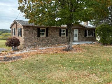Main picture of 2000 Portzer Rd