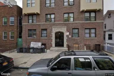 Main picture of 217 S 3rd Ave