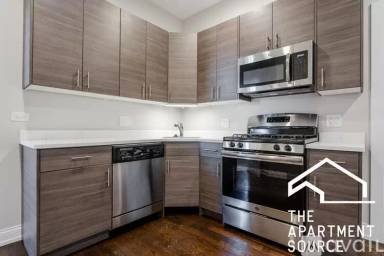 Main picture of 2945 W Diversey Ave