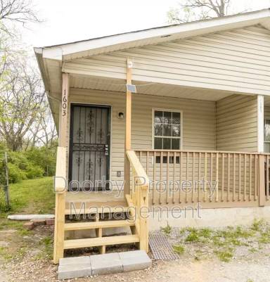 Main picture of 1603 Bradt St