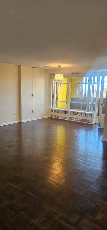 Main picture of 90 Prospect Ave