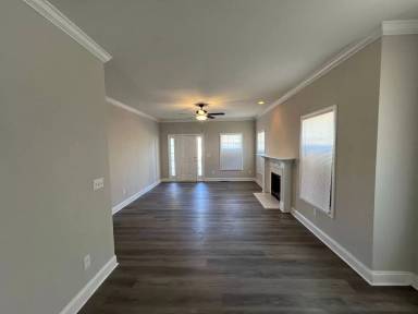 Main picture of 538 Foundry St NW