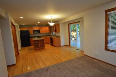 Main picture of 25037 235th Ct SE
