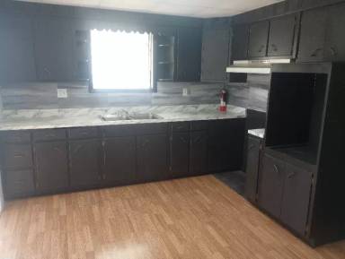 Main picture of 193 Main St