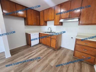 Main picture of 2500 Elm Ave