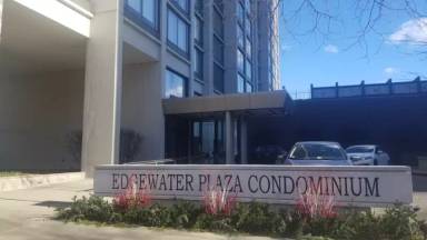Main picture of 5445 Edgewater Plaza Condos