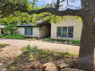 Main picture of 26 Bounty Rd E