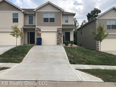 Main picture of 1405 NE Mary Ct