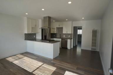 Main picture of 2827 Orchard Ave