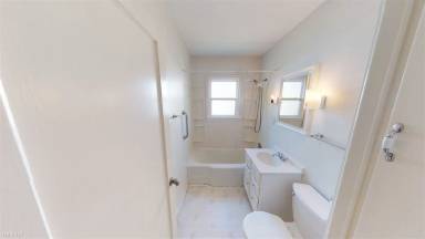 Main picture of 810 N 10th St