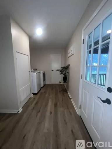 Main picture of 1810 Wimberly St