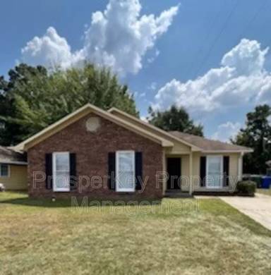 Main picture of 5766 Spanish Oak Dr