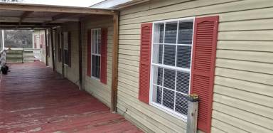 Main picture of 1170 Shady Loop