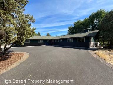 Main picture of 3717 NW 25th St
