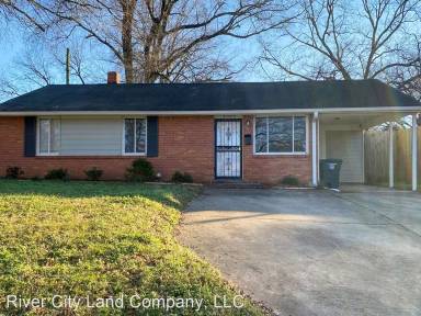 Main picture of 4029 Rhodes Ave
