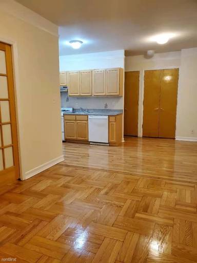 Main picture of 2249 Ocean Ave