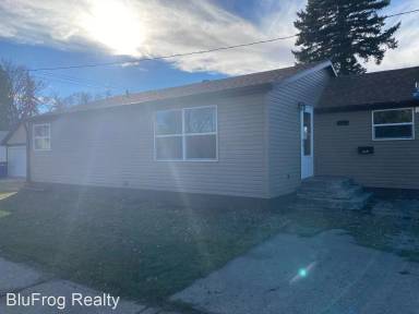 Main picture of 501 1/2 1st St W