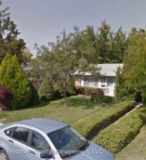 Main picture of 1710 E Dakota Ave