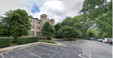 Main picture of 5712 Roland Ave