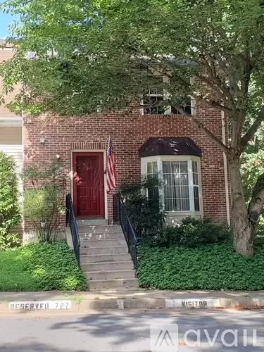 Main picture of 10110 Walnut Wood Ct