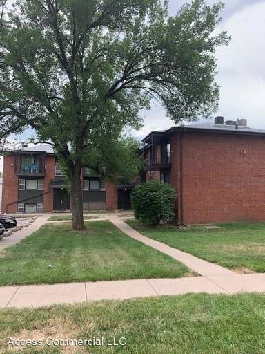 Main picture of 4311 Charles St