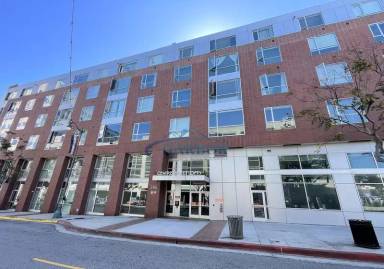 Main picture of Centre Street Lofts