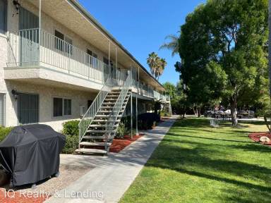 Main picture of 391 Emerald Ave