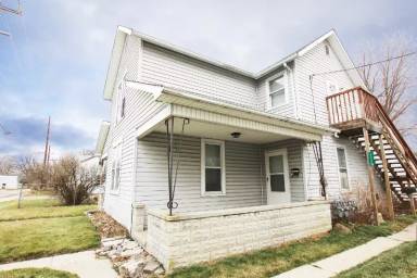 Main picture of 115 1/2 Hurd Ave