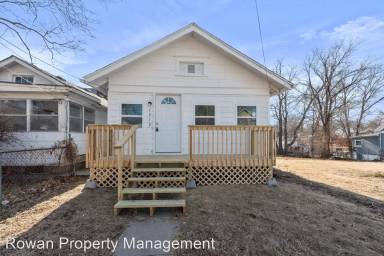 Main picture of 1513 Rowland Ave
