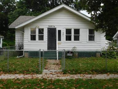 Main picture of 1309 N Champaign St
