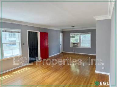 Main picture of 5801 W Olympic Blvd