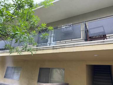 Main picture of 1523 Scott Rd