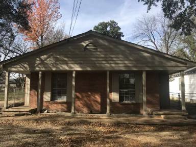 Main picture of 861 Carson St