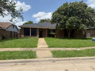 Main picture of 2731 Eagle Pass