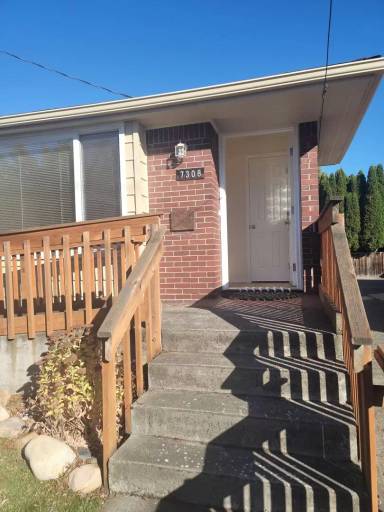 Main picture of 7352 24th Ave NW